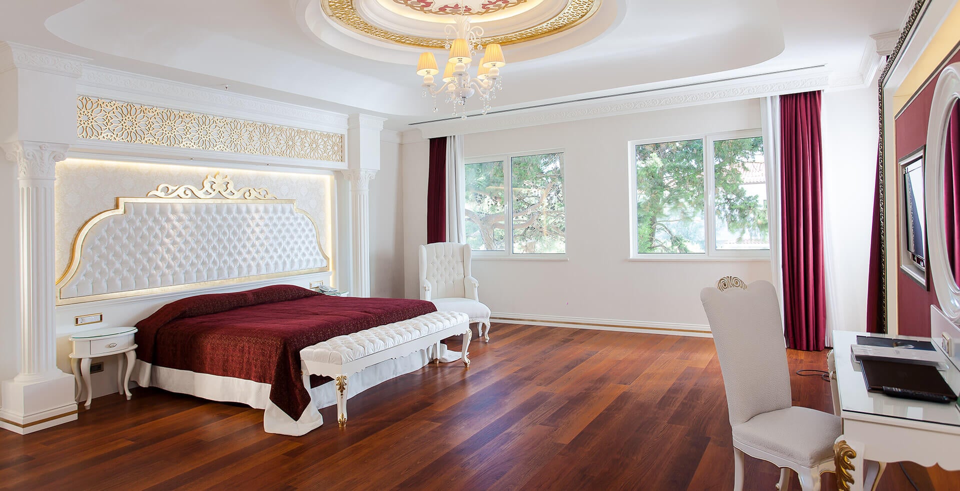 King Suite