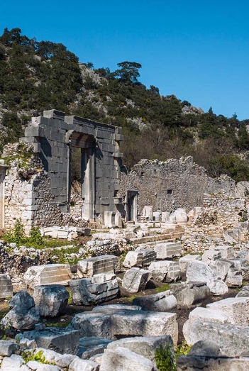 OLYMPOS ANTİK KENTİ